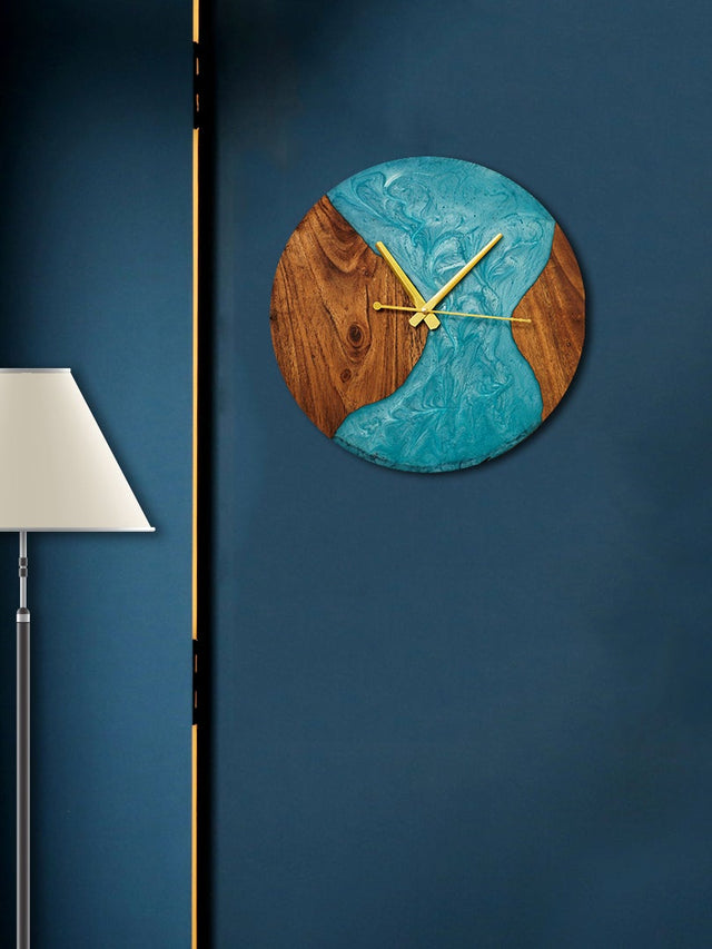 Crystal Seas Wood - Epoxy Wall Clock (Round) - Silken